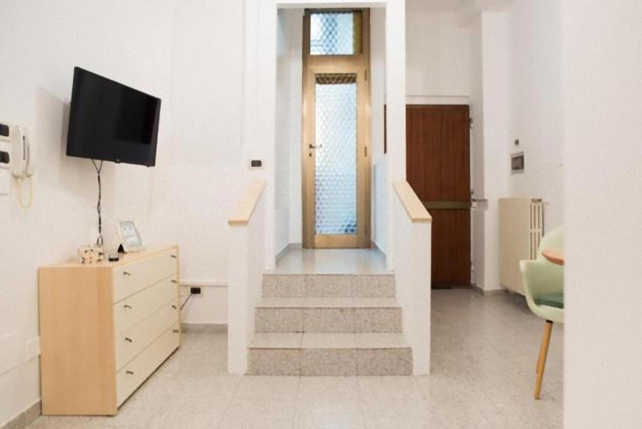 Tourist House Bologna - Fringe - Self Check-In Apartment ภายนอก รูปภาพ