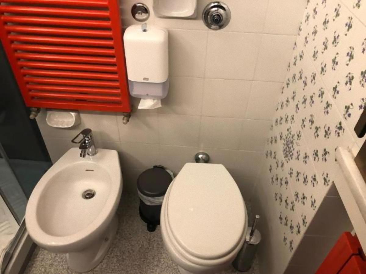 Tourist House Bologna - Fringe - Self Check-In Apartment ภายนอก รูปภาพ