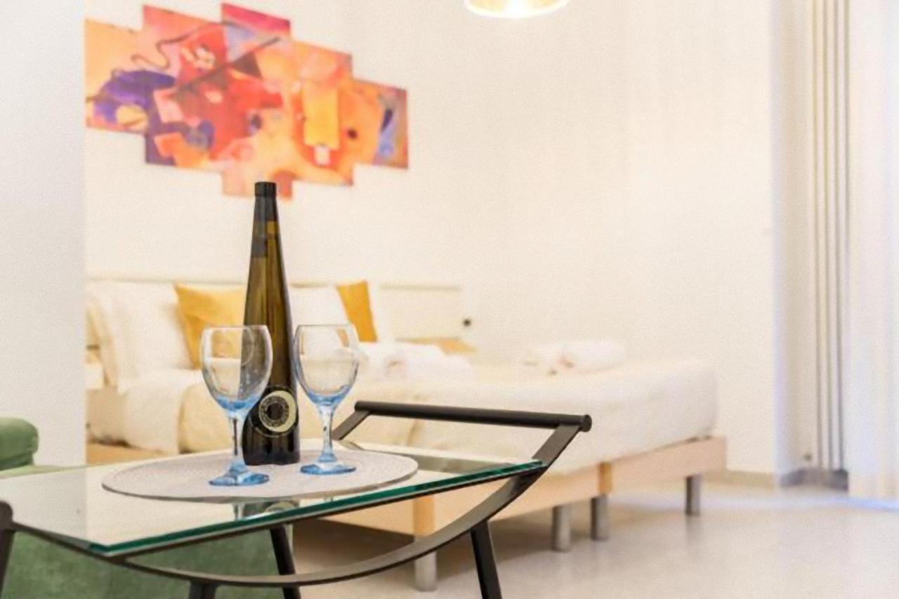 Tourist House Bologna - Fringe - Self Check-In Apartment ภายนอก รูปภาพ