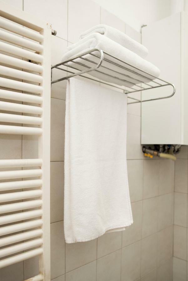 Tourist House Bologna - Fringe - Self Check-In Apartment ภายนอก รูปภาพ